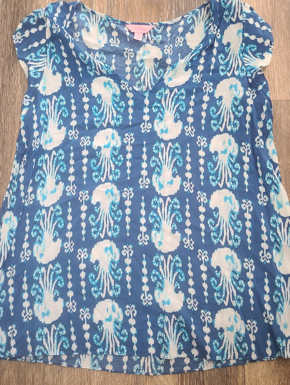 Lilly Pulitzer Shelley Top in an Octopus Print Women's size small